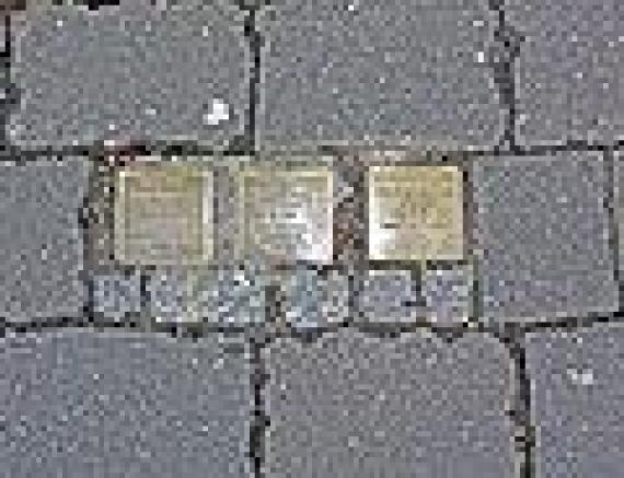 "Stolpersteine" today commemorate deported and murdered Jews of the city