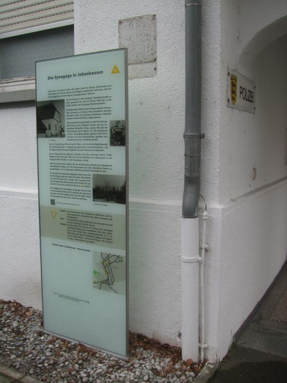 Auch der ehemalige Synagogenstandort wurde 2017 in den Jebenhäuser „Erinnerungsweg“ einbezogen. 