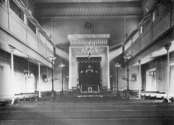 Interior view in black and white of the two-story synagogue building after renovation in 1926