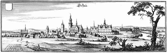 Historische Stadtansicht Dessaus (um 1650). Im Zentrum ist die Stadtkirche St. Marien zu erkennen, rechts daneben das Residenzschloss.