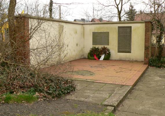 Memorial area with commemorative plaques to the Jewish fellow citizens of the city