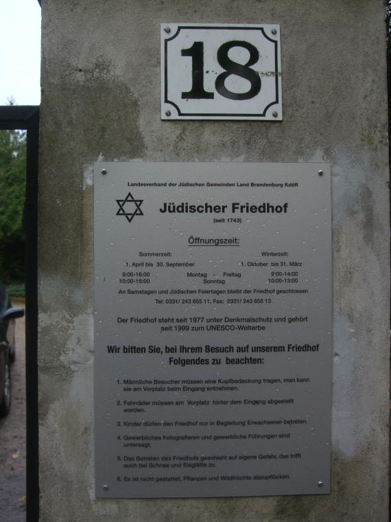 The entrance to the Jewish Cemetery