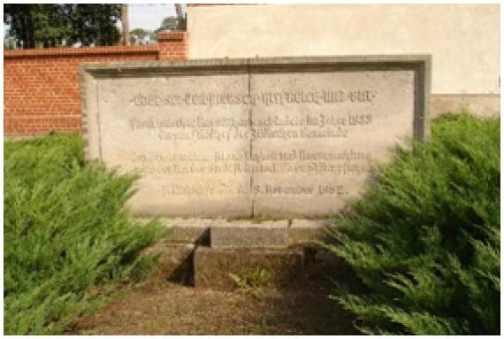 Gravestone with inscription