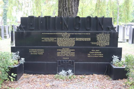 Eitingon family grave