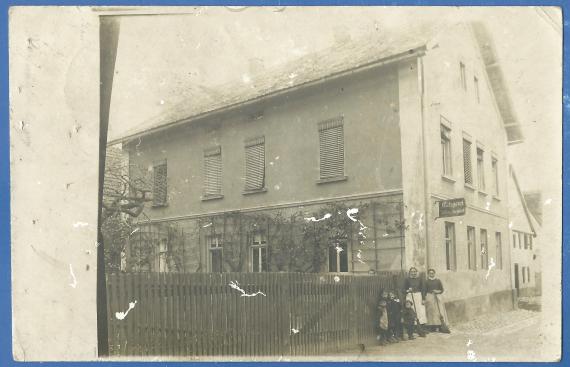 Photo card - residential house - butcher's shop Julius Siegbert, - sent as " soldier's card " on December 14, 1913