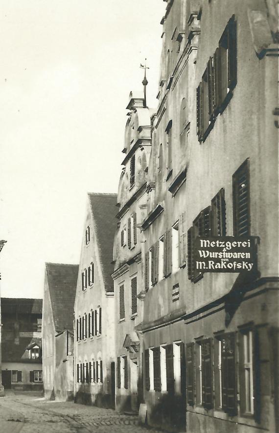 Historische Ansichtskarte Nördlingen - Löpsingerstraße mit Metzgerei M. Rakofsky, versandt 16. Juli 1932  - Ausschnittvergrößerung 