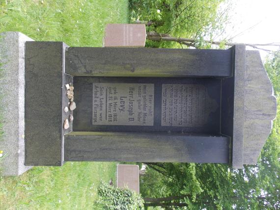 Gravestone for Joseph Levy, merchant of manufactured goods