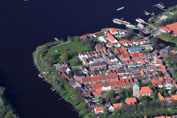 Friedrichstadt at the Eider (view from southwest)