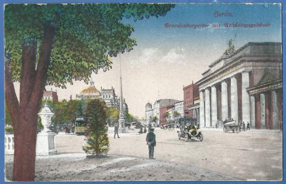 Alte Ansichtskarte Berlin, Brandenburgertor mit Reichstagsgebäude an Herrn Dr. Kroner, - versandt am 2. April 1923  - Bild-Seite