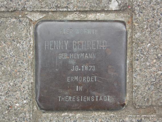 Stolperstein für Henny Behrend