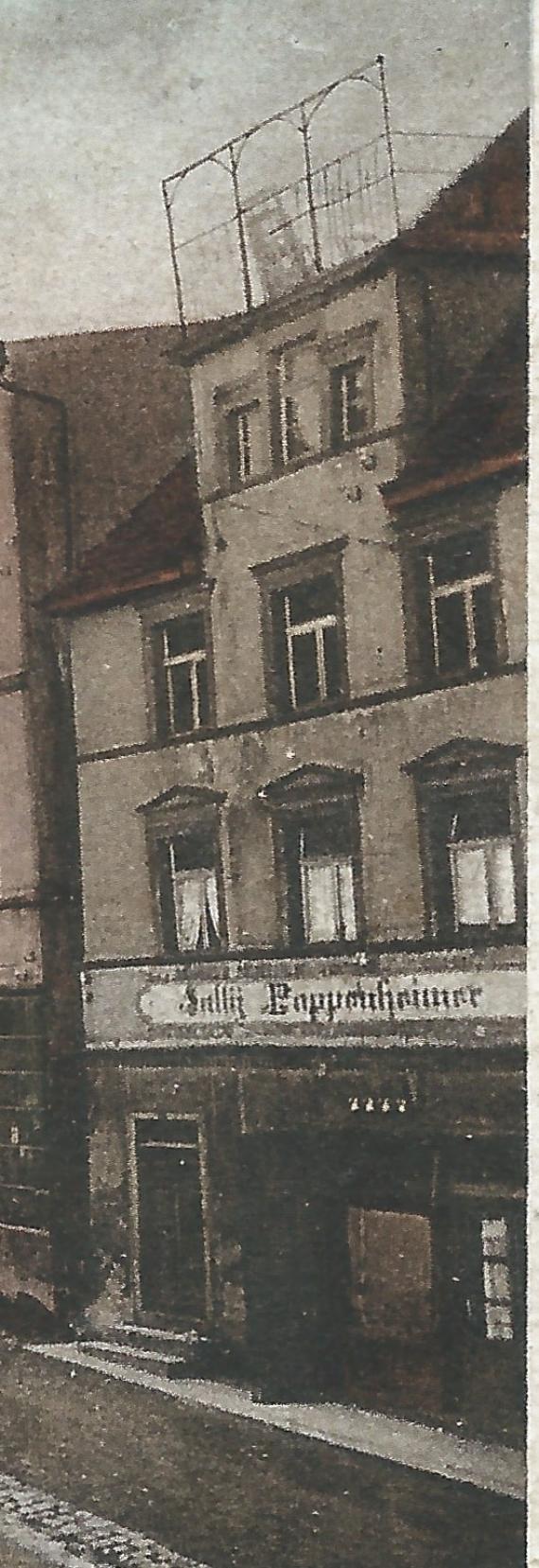 Historische Ansichtskarte Bopfingen - Marktplatz mit dem Rathaus und dem Geschäft von Sally Pappenheimer aus der Zeit um 1910 - Ausschnittvergrößerung Geschäft Sally Pappenheimer