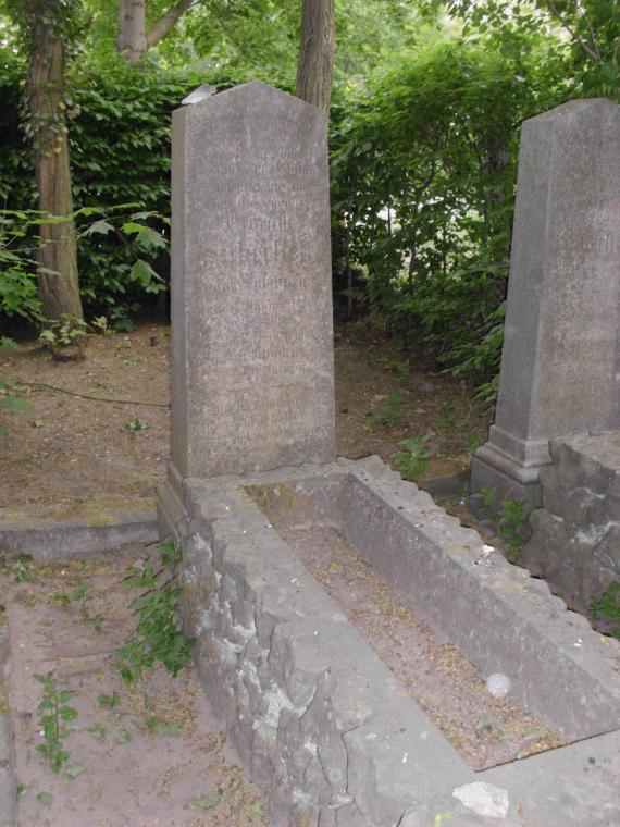 Gravestone of Henriette Silberstein born Salzburg 13 January 1820 in Czarnikow, died December 1882