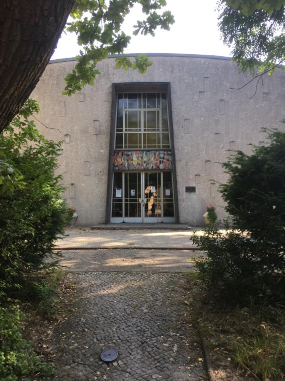 Entrance to the largest hall in the former Chaplain Center