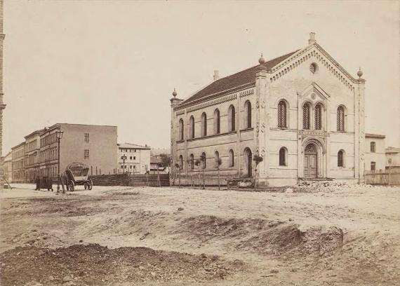 The Old Synagogue of Katowice from 1862 at the Grundmannstraße (today ul. 3. Maja) - Old Synagogue at the Grundmannstraße, today ul. 3. Maja corner Słowackiego