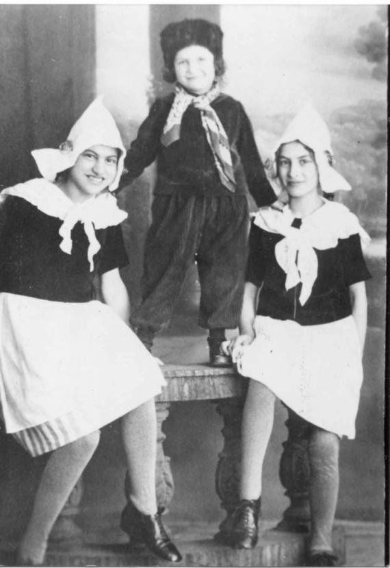 Rosi, Edith und Gertrud Nachmann