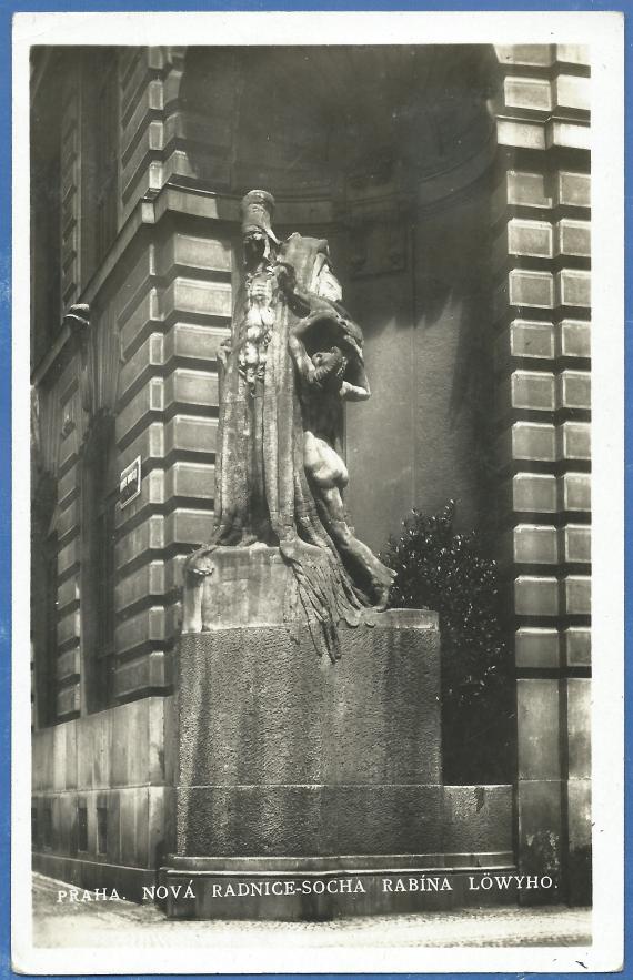 Ansichtskarte aus Prag vom " Denkmal des Rabbi Löw / Judah Löw / Jehuda ben Bezal’el Löw "  -  aus der Zeit um 1920 - 1950