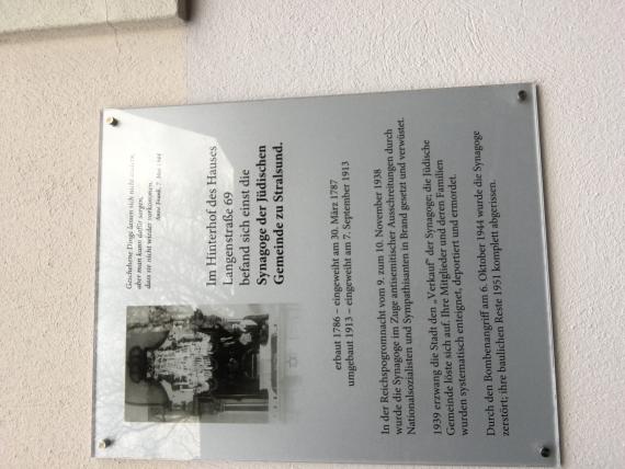 Remembrance plaque