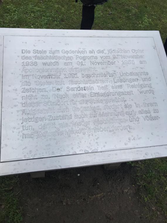 Informationstafel der Stele im Johanniskloster