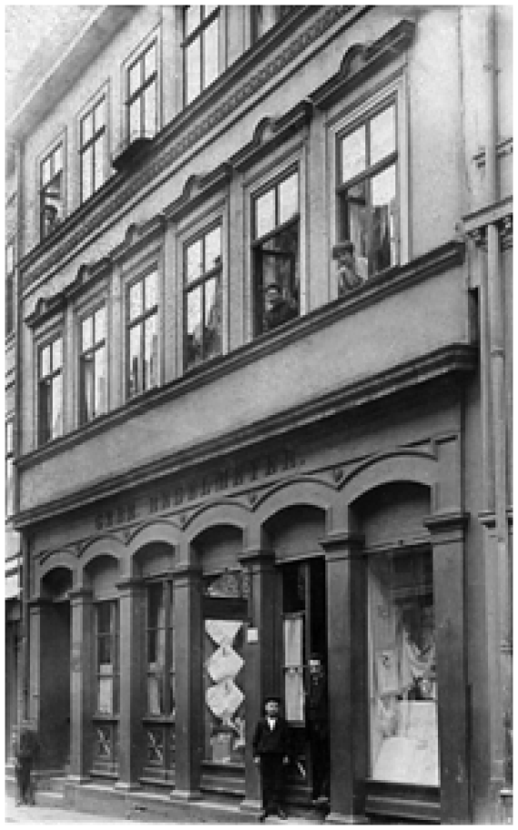 Residential and commercial building "Gebr. Redelmeier" on the main street