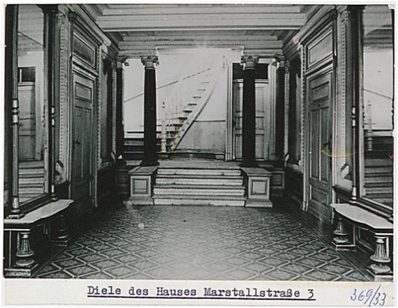 Hallway of the residential house at Marstallstraße 3, no year given