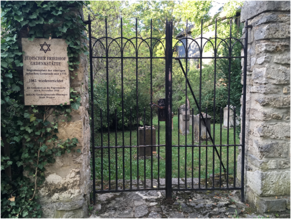 Entrance gate to the Jewish cemetery