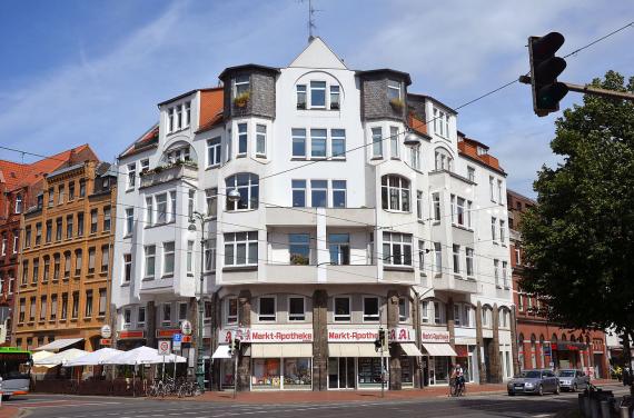 View from the crosswalk at Posthornstraße to the birthplace of the German-Jewish historian and political philosopher Hannah Arendt at Lindener Marktplatz 2 corner Falkenstraße in Hannover, district Linden-Mitte