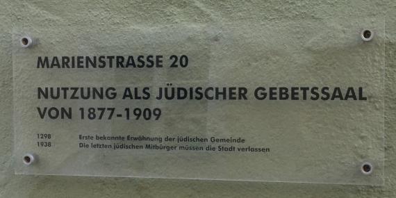 Info-Tafel am Haus Marienstraße 20 - Ehemaliger Gebetssaal der Jüdischen Gemeinde