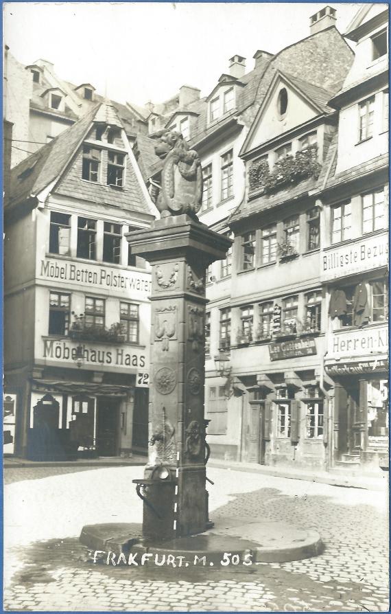 Fotokarte von Frankfurt am Main mit einer Ansicht der Sattlerei Leo Guggenheim aus der Zeit um 1910-1920