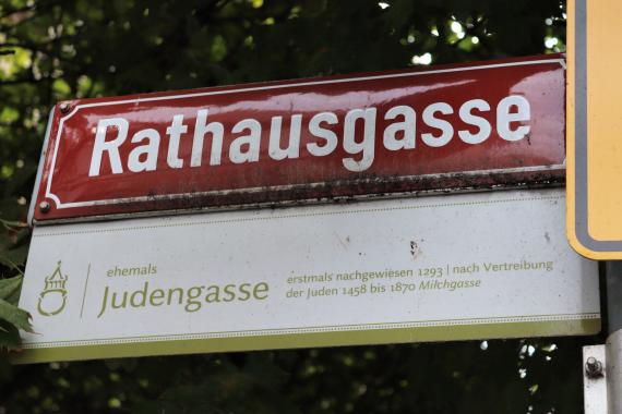 Straßenschild der heutigen Rathausgasse