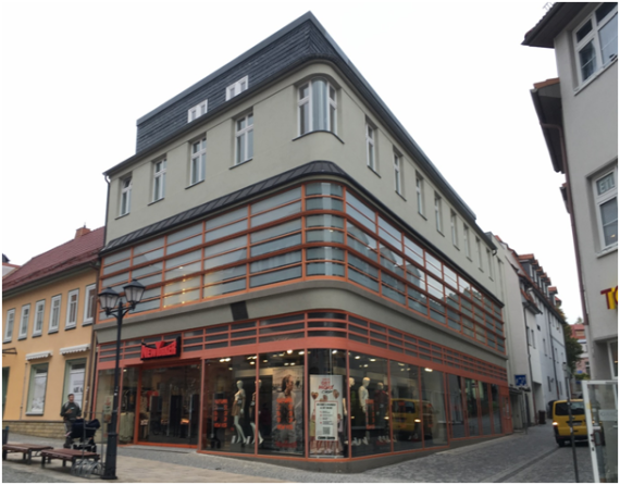 Kaufhaus Sandler-Gronner mit moderner Fassade