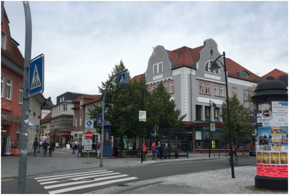 Das ehemalige Berliner Kaufhaus am Wetzlarer Platz