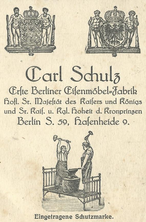 Geschäftspostkarte " Erste Berliner Eisenmöbel-Fabrik - Carl Schulz ", Hoflieferant Seiner Majestät des Kaisers und König und Seiner Kaiserlichen und Königlichen Hoheit des Kronprinzen, - versandt am 29. März 1916  -  Ausschnittvergrößerung Firmenname