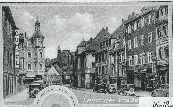 Ältere Mehrbild-Ansichtskarte von Weißenfels-Saale - Ausschnittvergrößerung Leipziger Straße mit dem Geschäft Gumpel - aus der Zeit um 1930