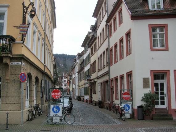 Blick in eine breitere Gasse