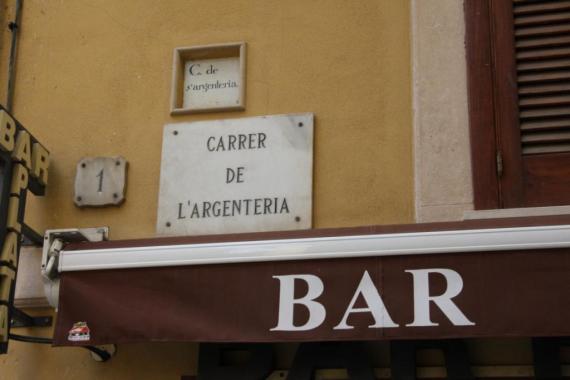 Street of goldsmiths, street sign