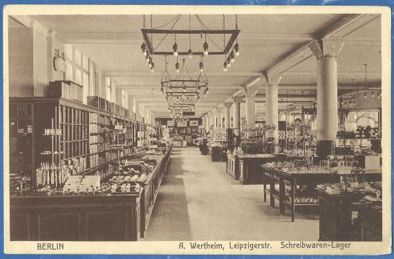 Old postcard Berlin - A.Wertheim, Leipzigerstraße, - stationery store, shipped in Worcester,Mass. in the USA on July 10,1910