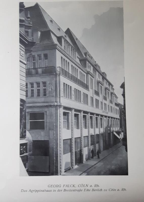 Historical view of the Agrippina House: Breite Straße, corner Berlich