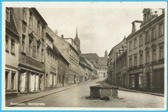 Historical picture postcard of Roßwein with Mühlstraße - from around 1920 - view of Mühlstraße with residential and commercial buildings