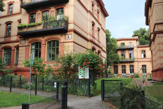 Entrance to the residential complex in the old Urban Hospital from the west