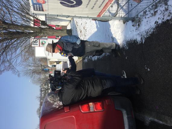 Laying of stumbling stones for Fanny Kahn - Press- Interview with Gunter Demnig before the laying of the stumbling stones