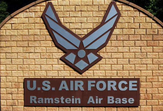 Schild der US AIR FORCE - Ramstein Air Base