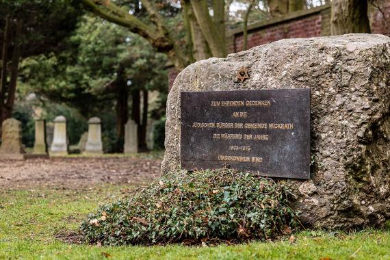 Gedenkstein, Friedhof Roßweide
