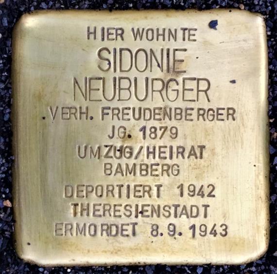 Stumbling stone for Sidonie Neuburger in Lauchheim, Hauptstraße 7 - laid on 21.November 2022