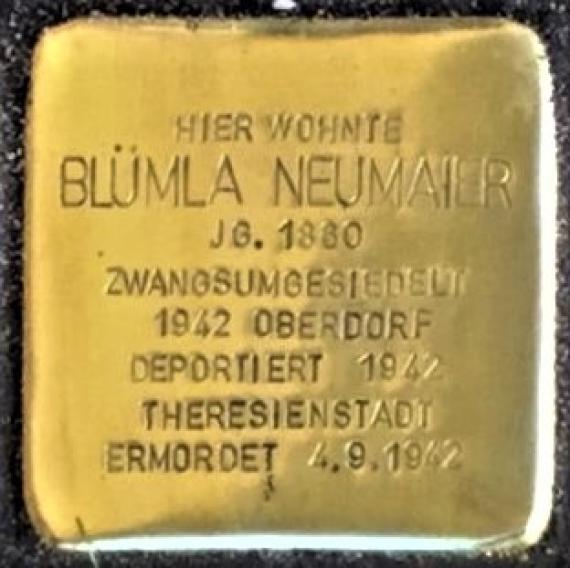 Stolperstein für Blümla (Pauline) Neumaier in Lauchheim, Hauptstraße 39