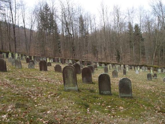 Kleinheubach Jewish cemetery - Hahn/Alemannia Judaica