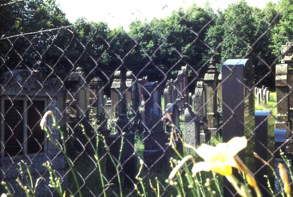 Zeckern Jewish cemetery - HdBG/Daxelmüller