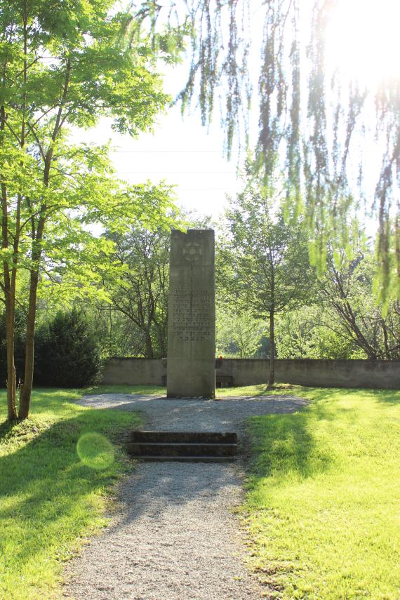 Kaufering/North - concentration camp cemetery and memorial site