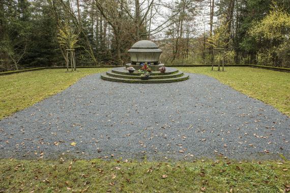 Schupf-Förrenbach KZ-Friedhof/Gedenkstätte Brandl