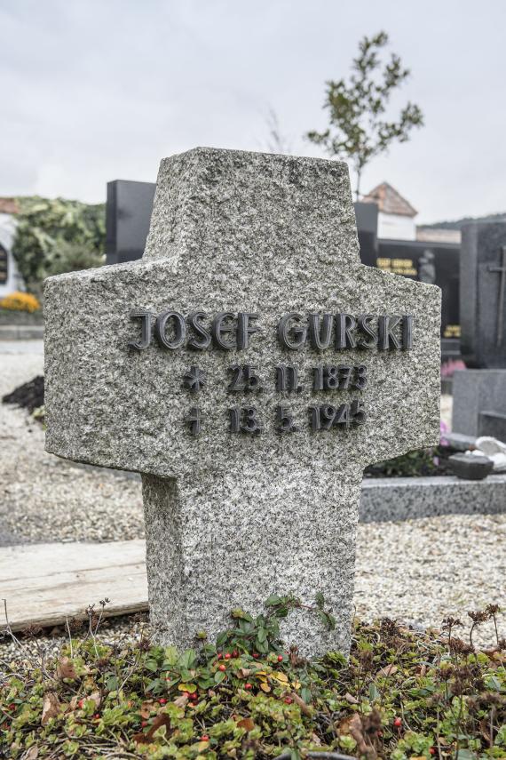 Wörth on the Danube Brandl concentration camp gravesite