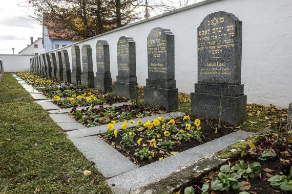 Amberg cemetery Brandl